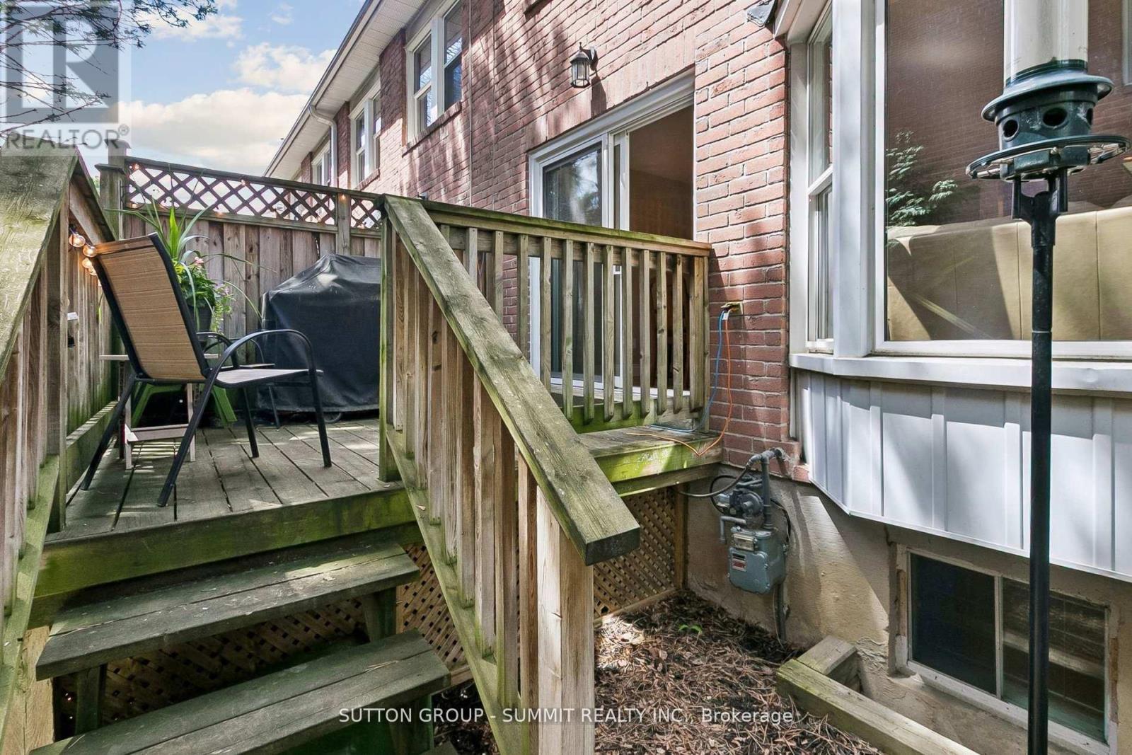 10 TAMARACK CIRCLE - 47