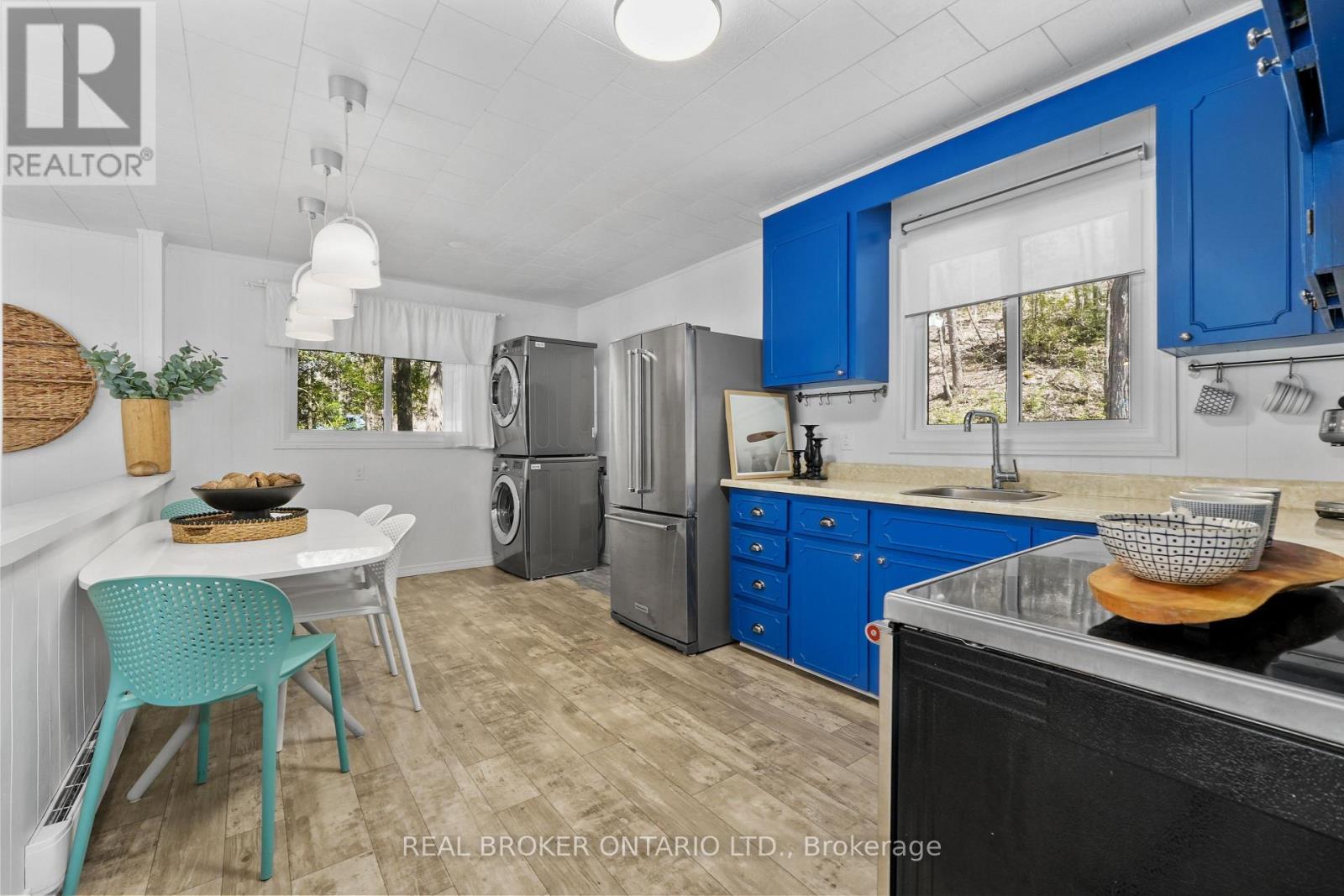 134 FLEMING BAY ROAD - 8