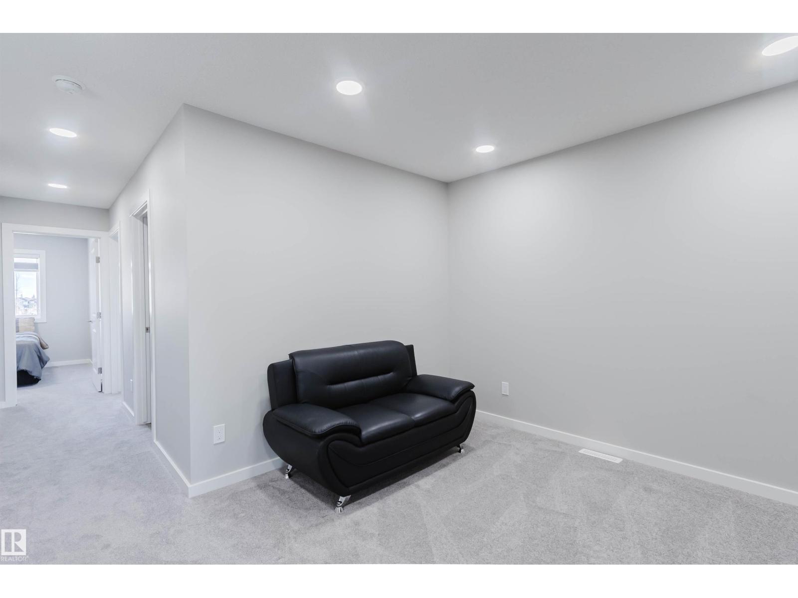 343 EDGEMONT DR NW - 21
