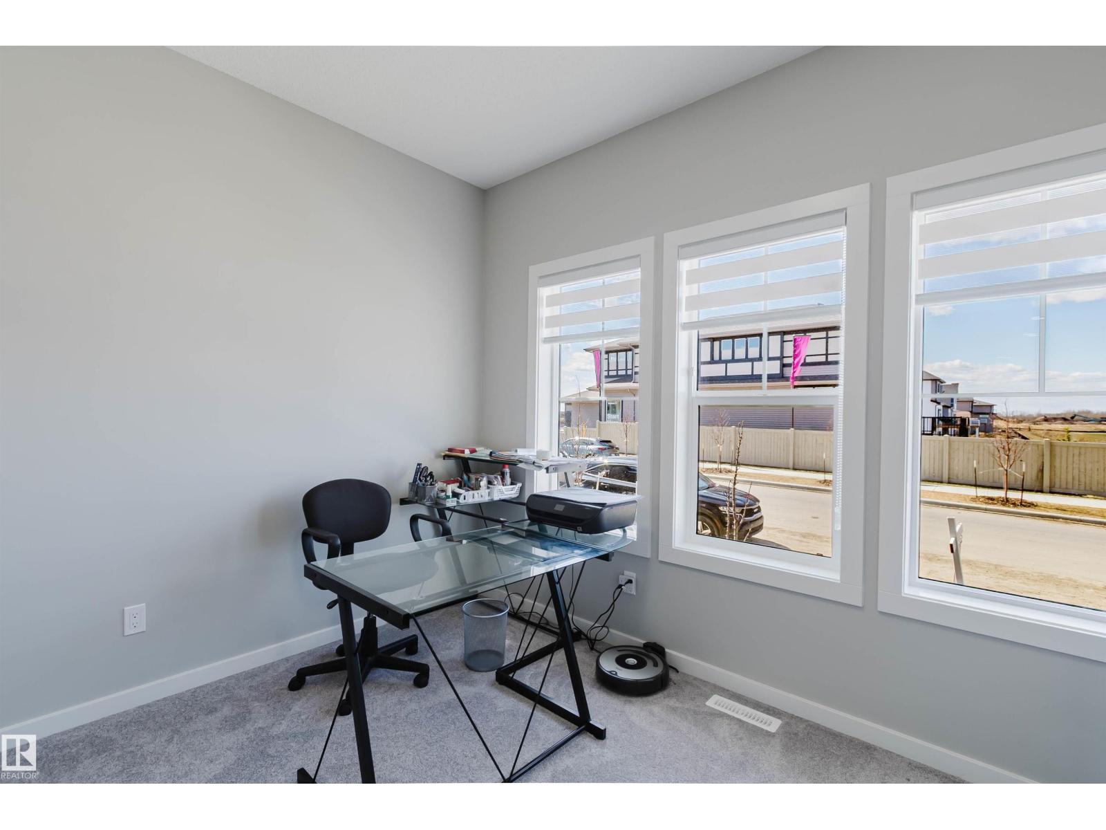 343 EDGEMONT DR NW - 5