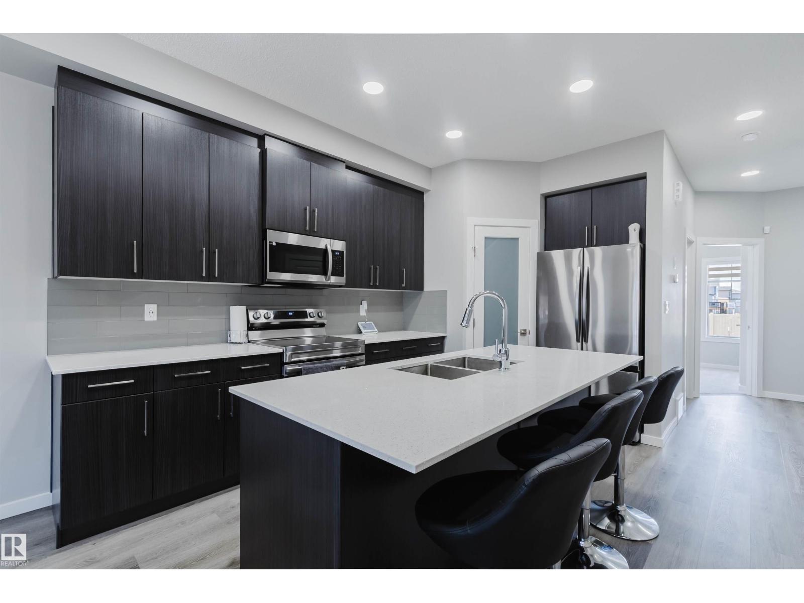 343 EDGEMONT DR NW - 9