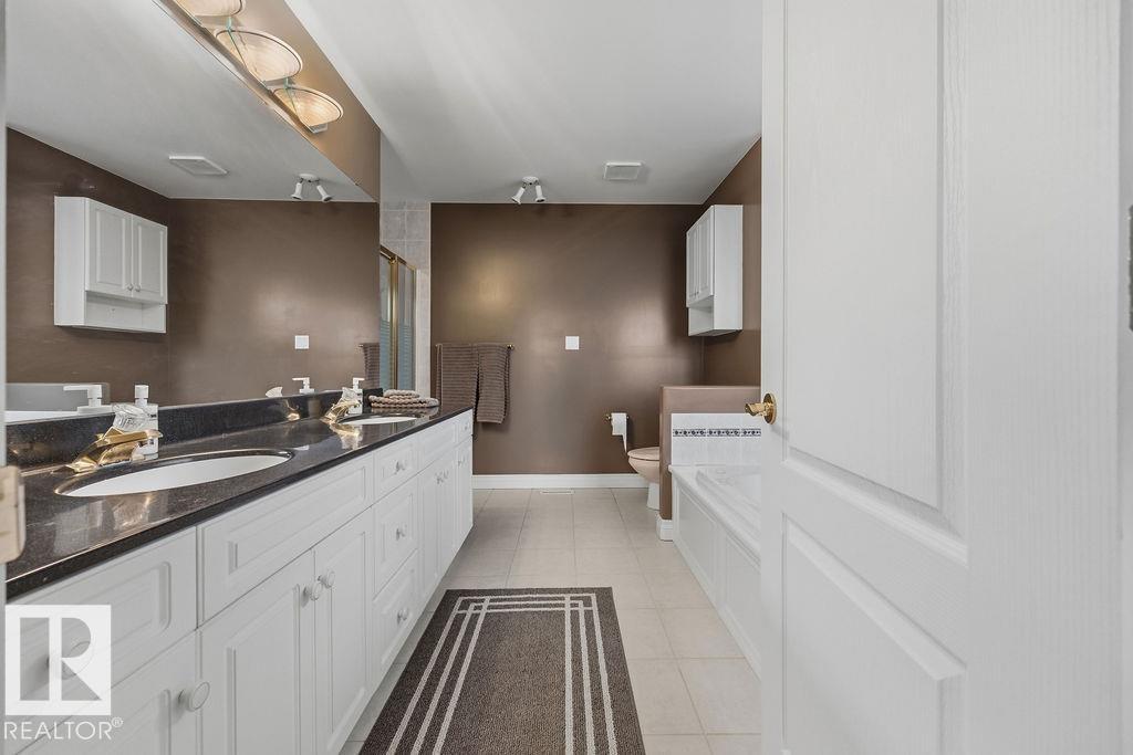 11551 14 AV NW - 44