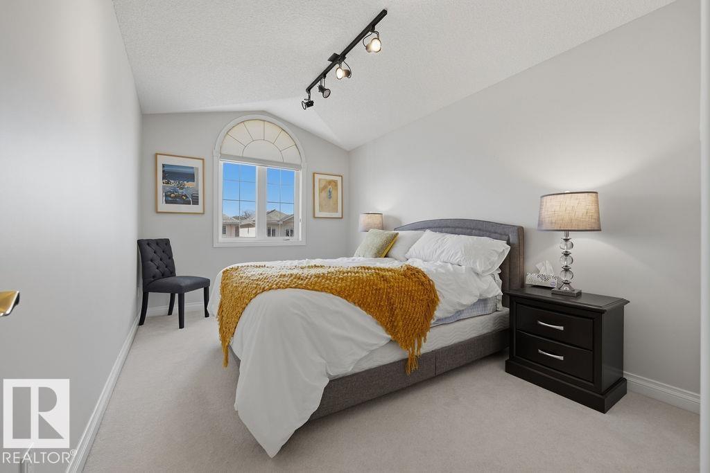 11551 14 AV NW - 54