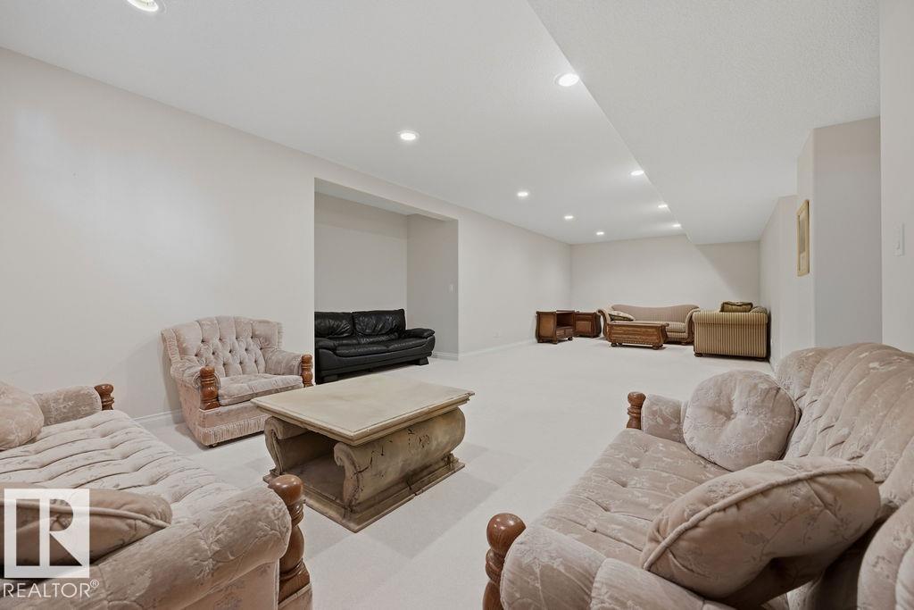 11551 14 AV NW - 57