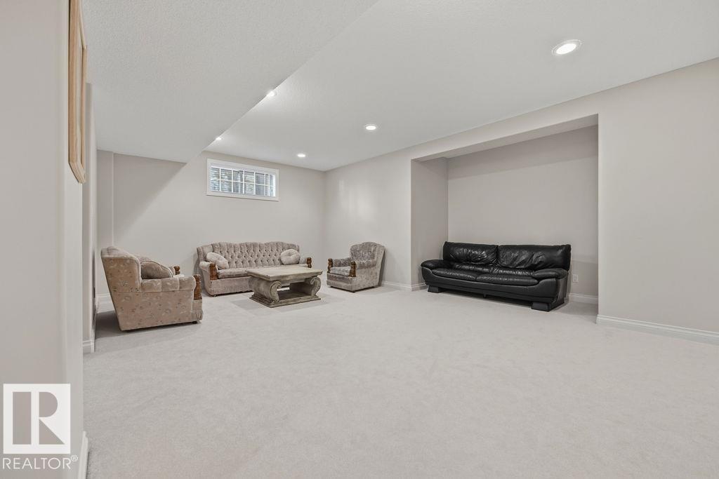 11551 14 AV NW - 65