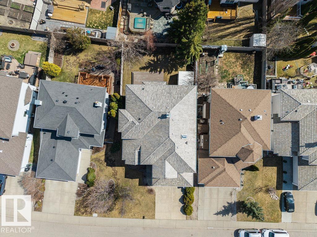 11551 14 AV NW - 71
