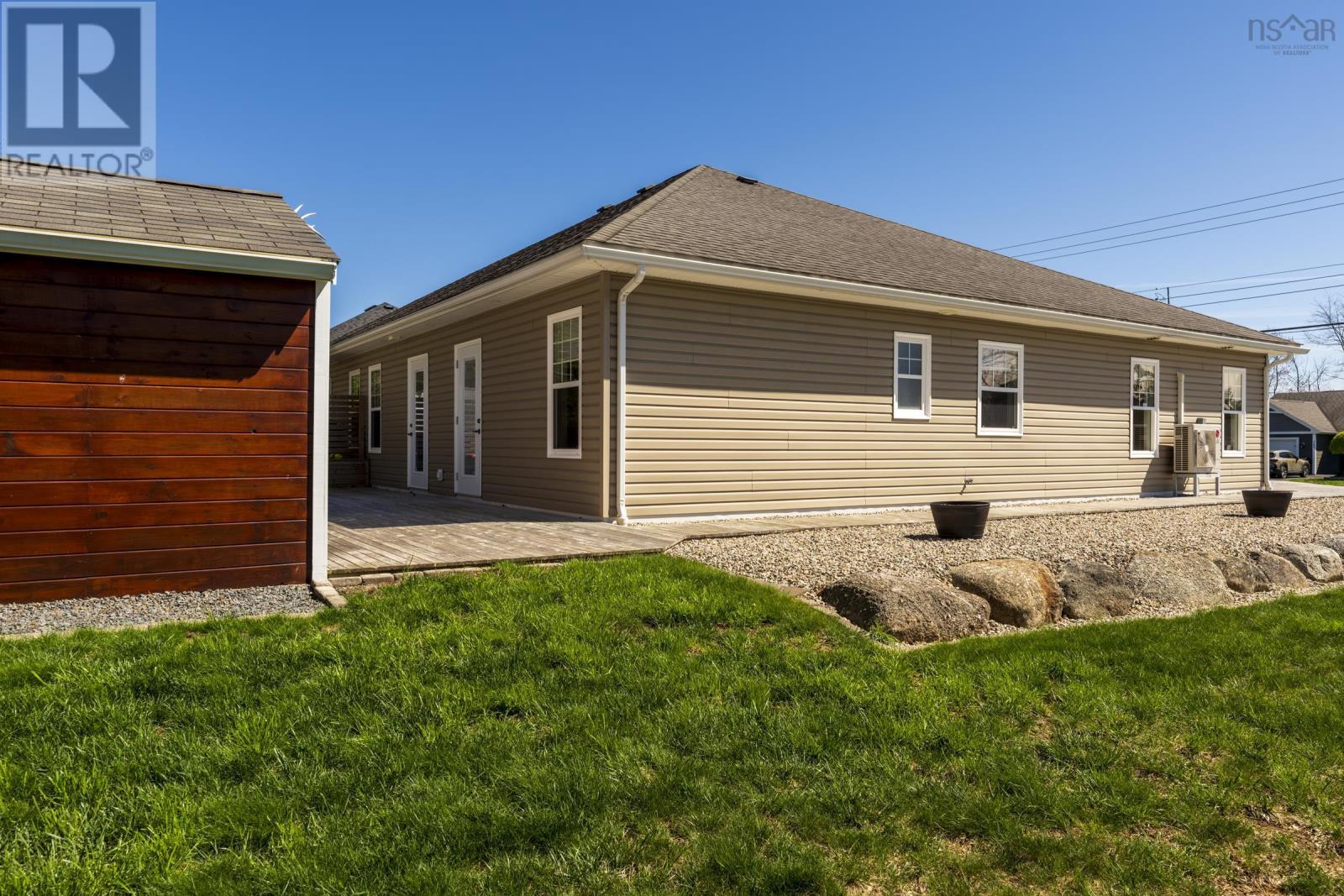 376 Glen Allan Drive - 33