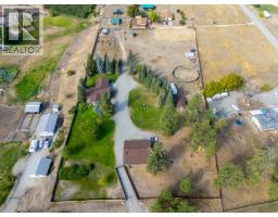  602 Johnson Crescent, Oliver