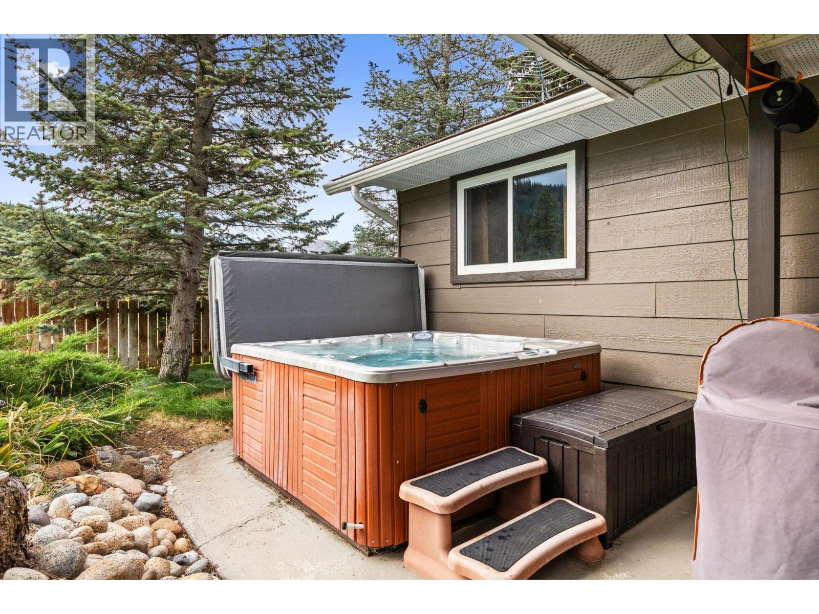 602 Johnson Crescent - 41