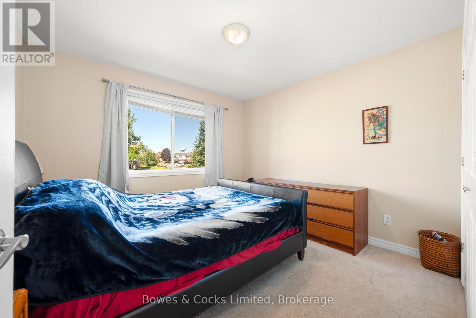 59 BIRCH CRESCENT - 15