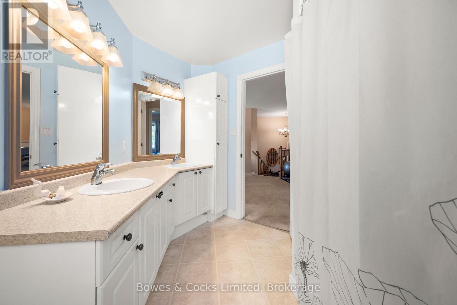 59 BIRCH CRESCENT - 19