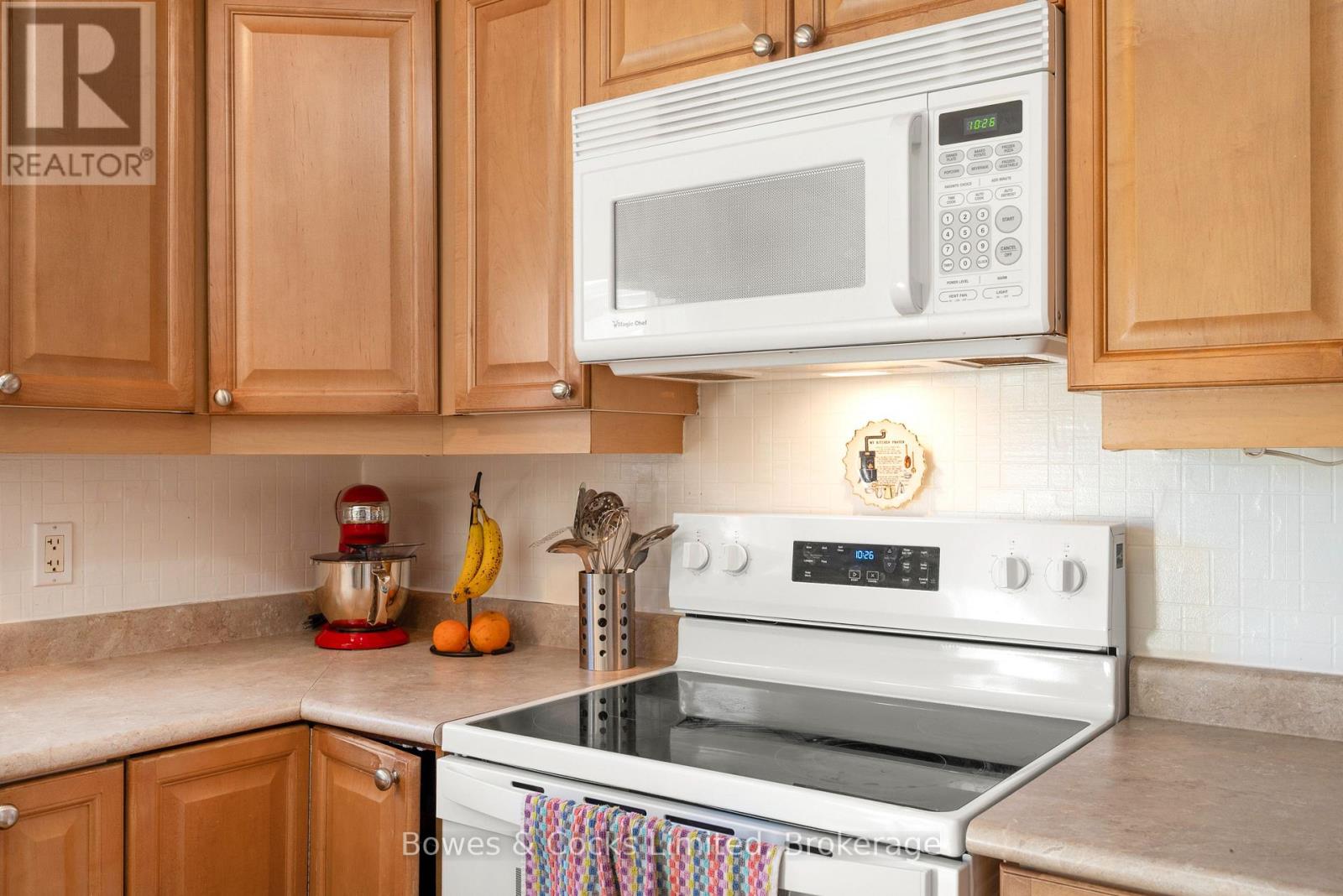 59 BIRCH CRESCENT - 24