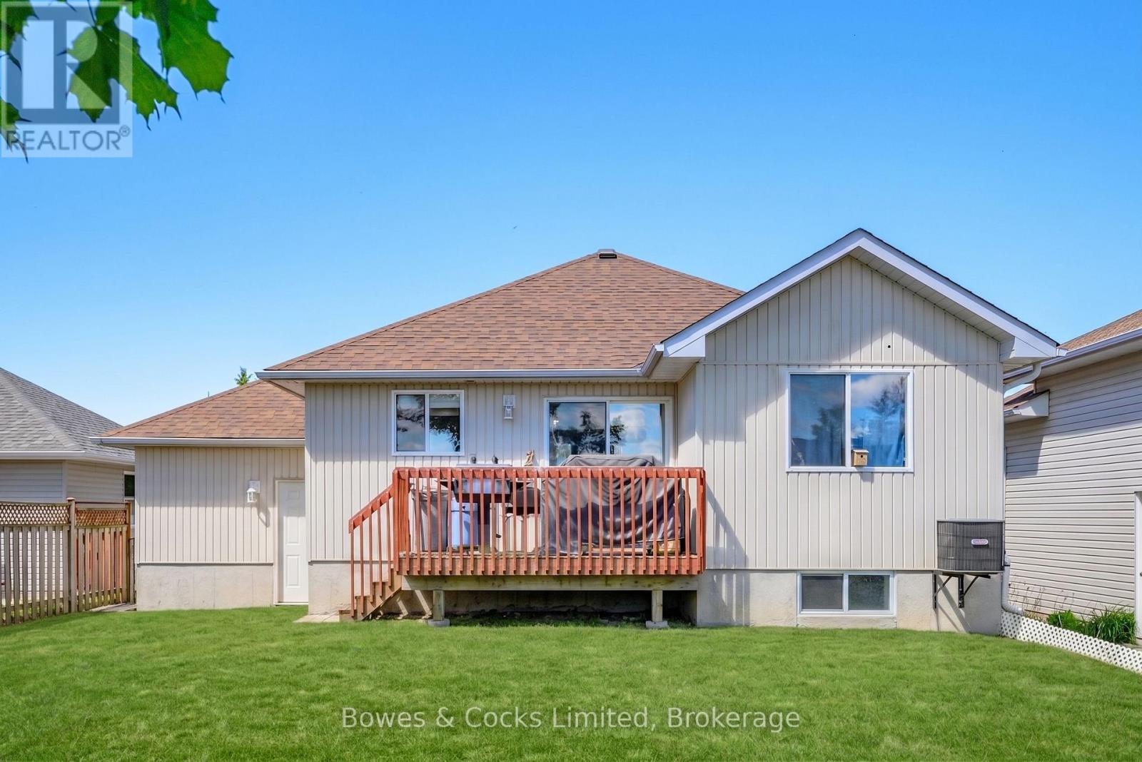 59 BIRCH CRESCENT - 41