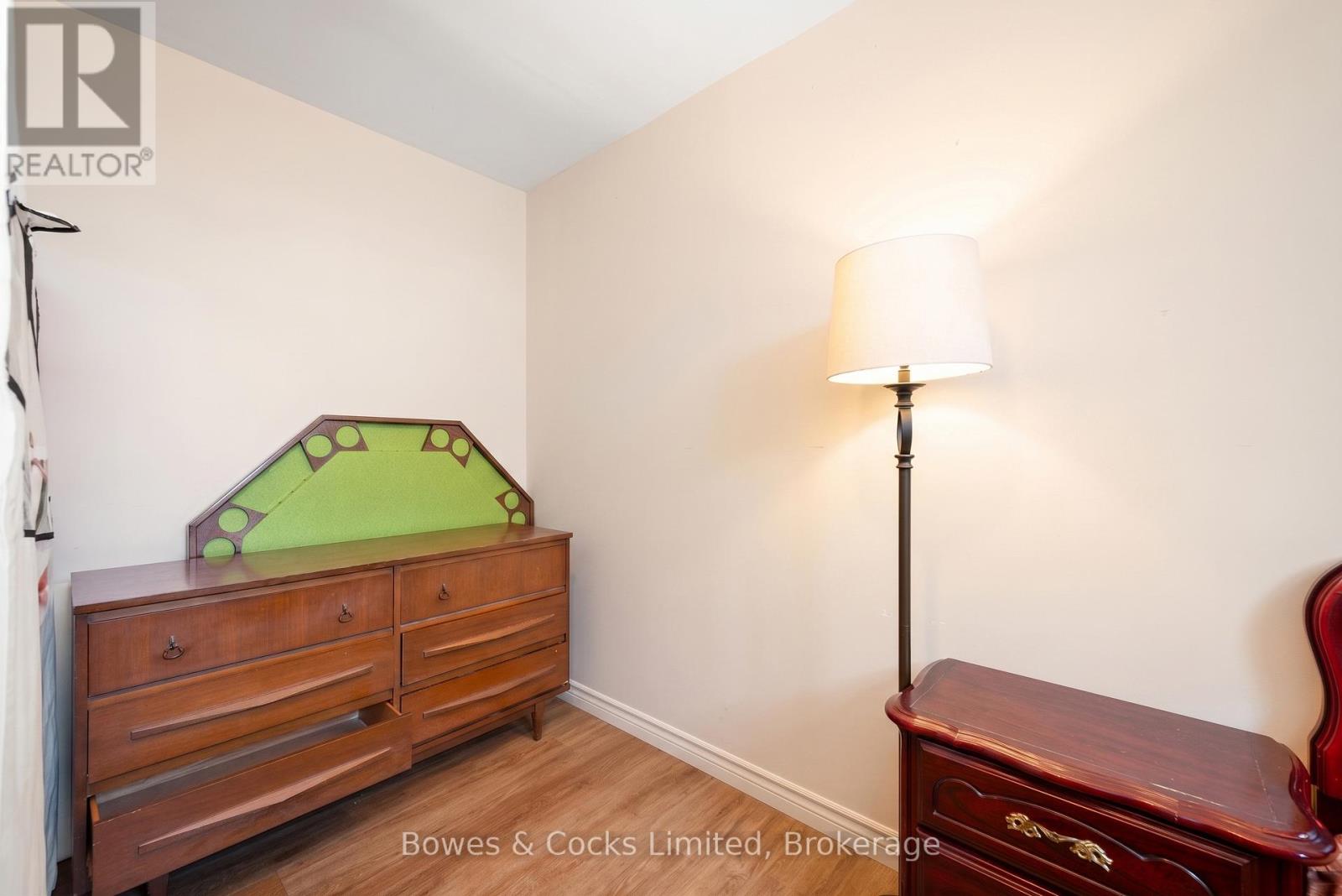 59 BIRCH CRESCENT - 39