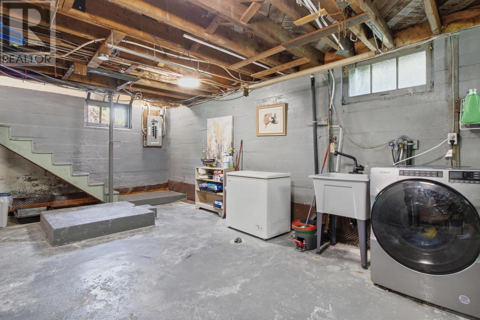 Property 21 of 41 of 17 Joffre Street