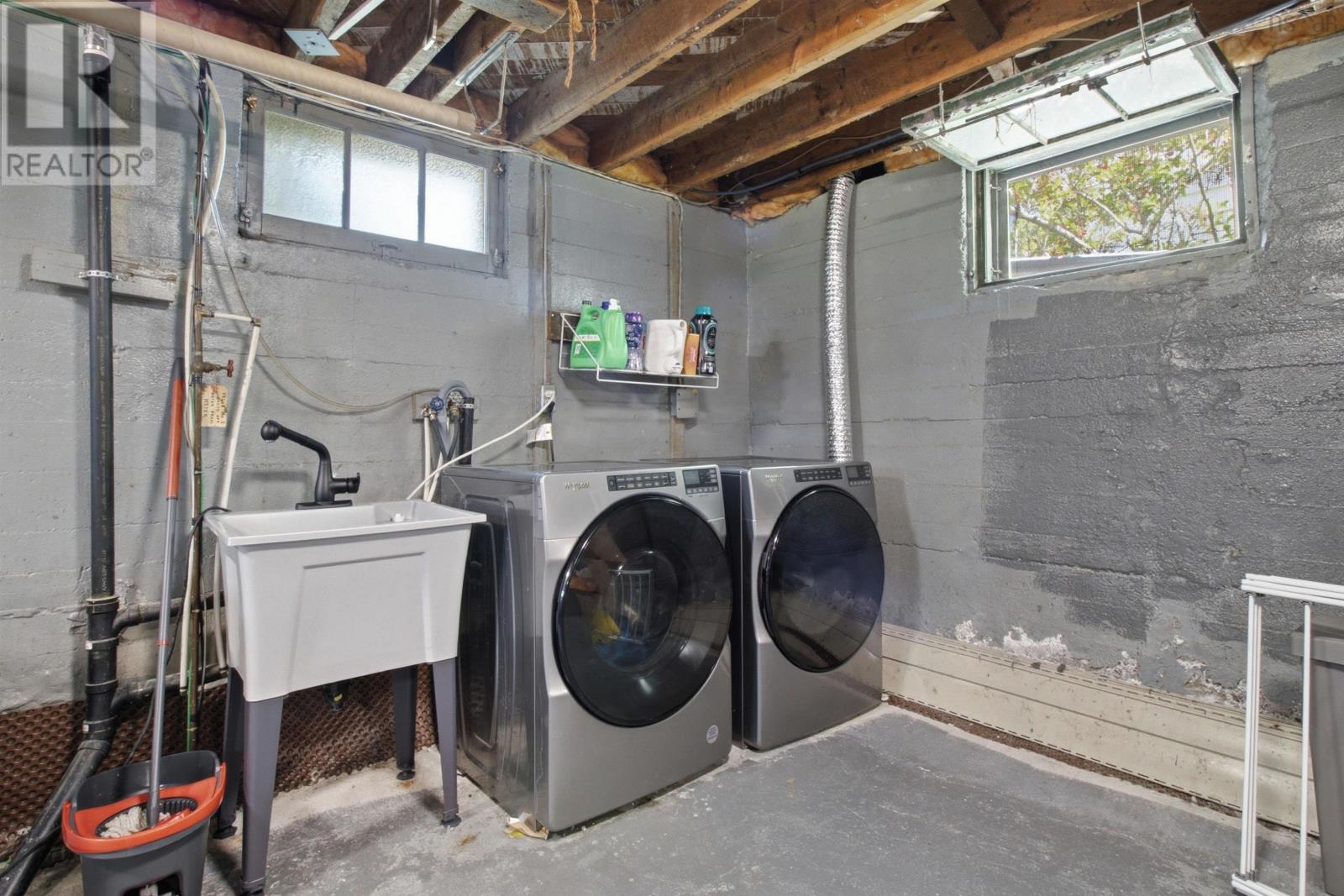Property 24 of 41 of 17 Joffre Street