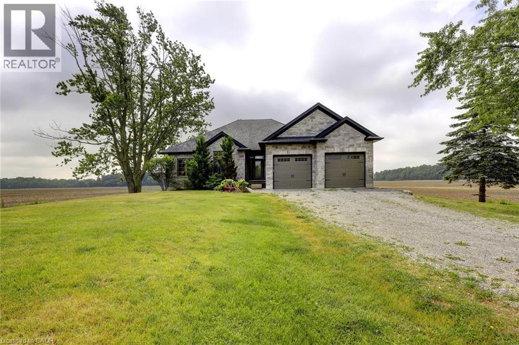 3-bedroom home for sale at 1750 CONCESSION 8 TOWNSEND, Waterford ON · photo 2 of 48