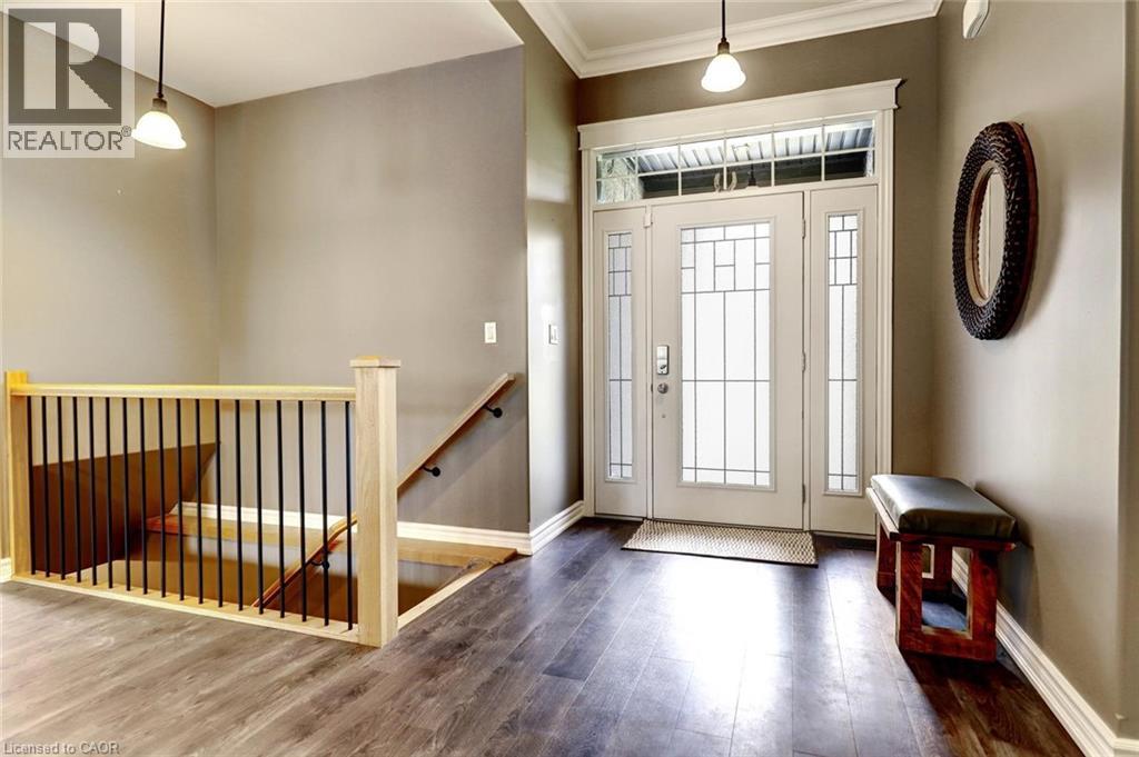 3-bedroom home for sale at 1750 CONCESSION 8 TOWNSEND, Waterford ON · photo 9 of 48