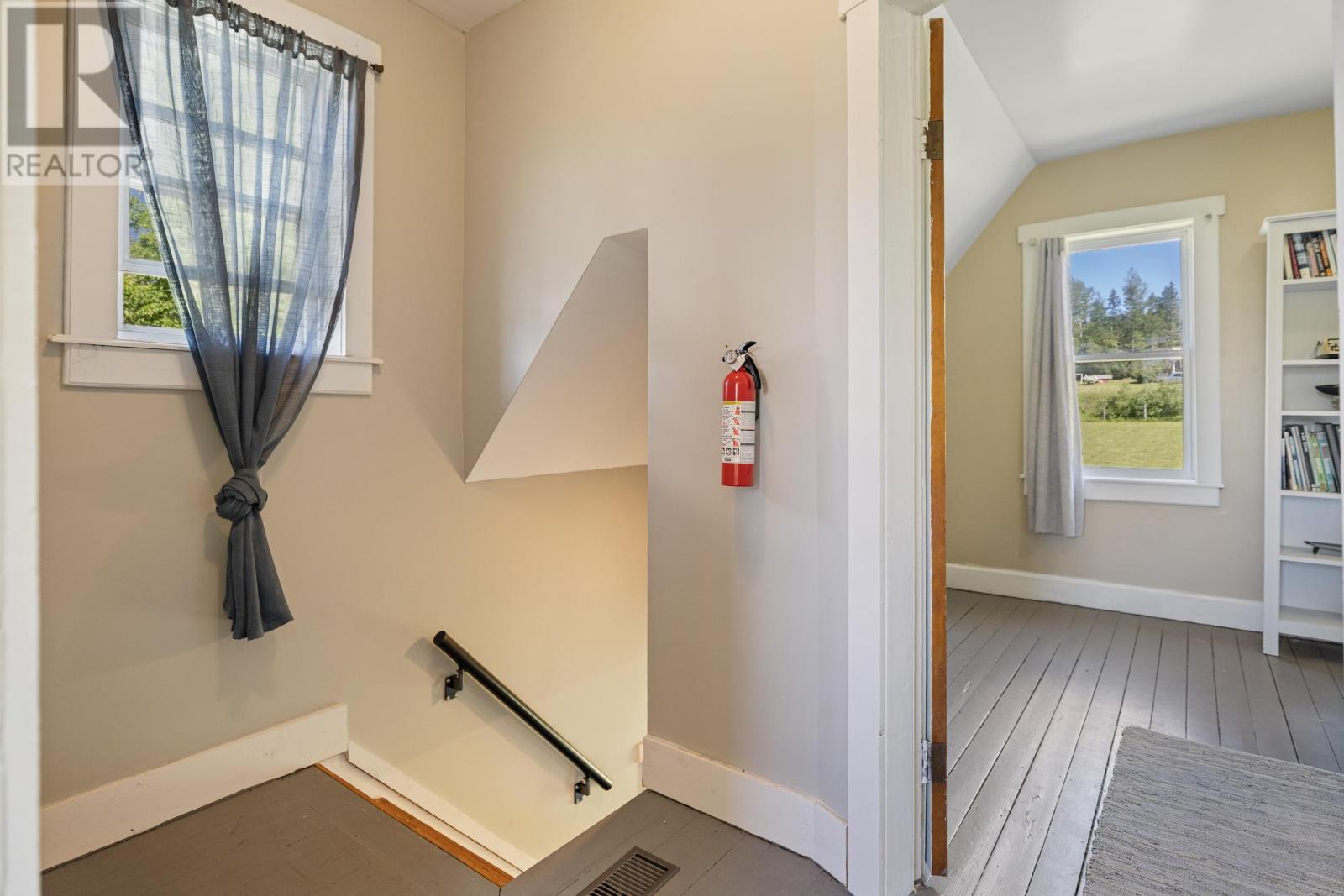 2685 Brooklyn Road - 21