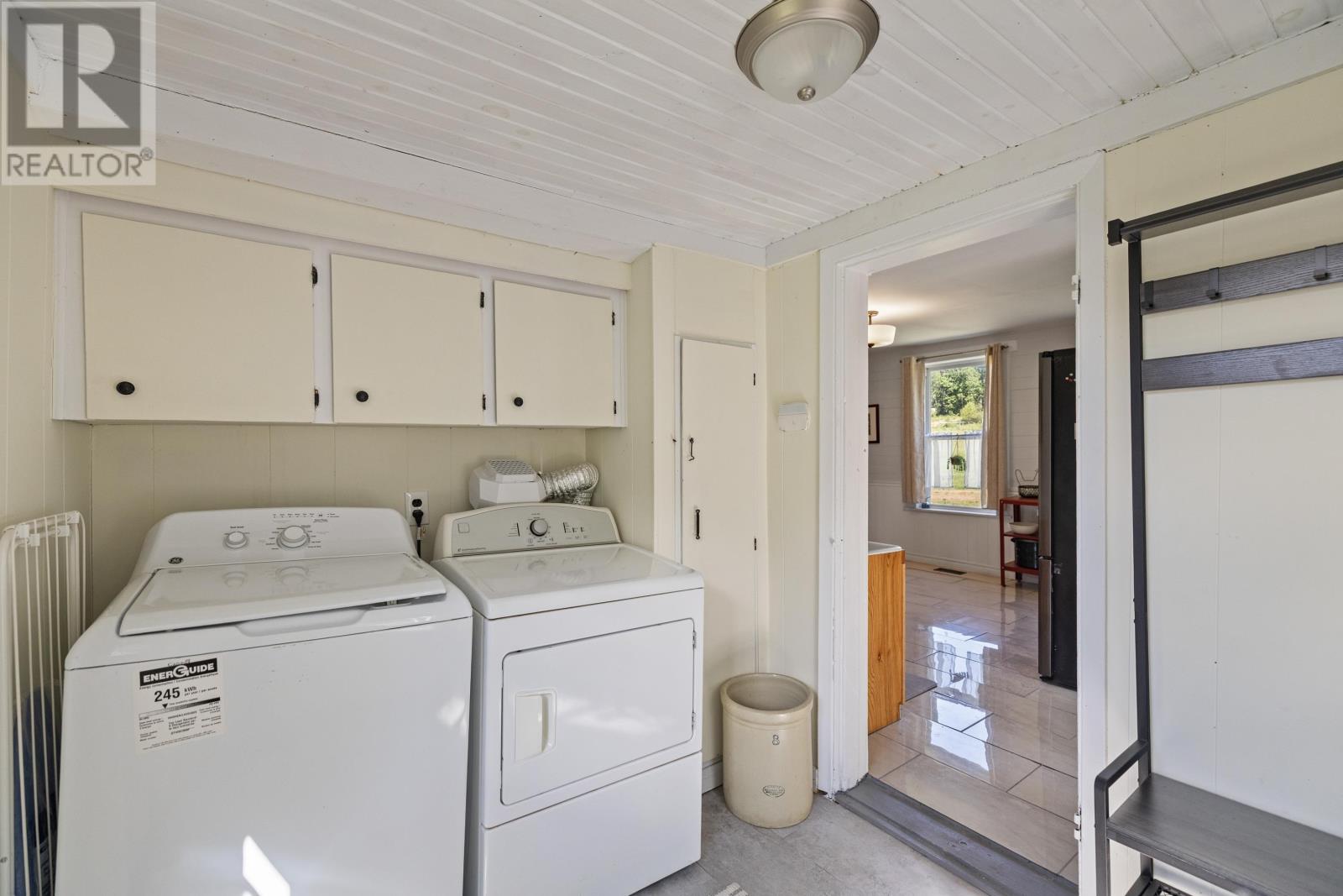 2685 Brooklyn Road - 31