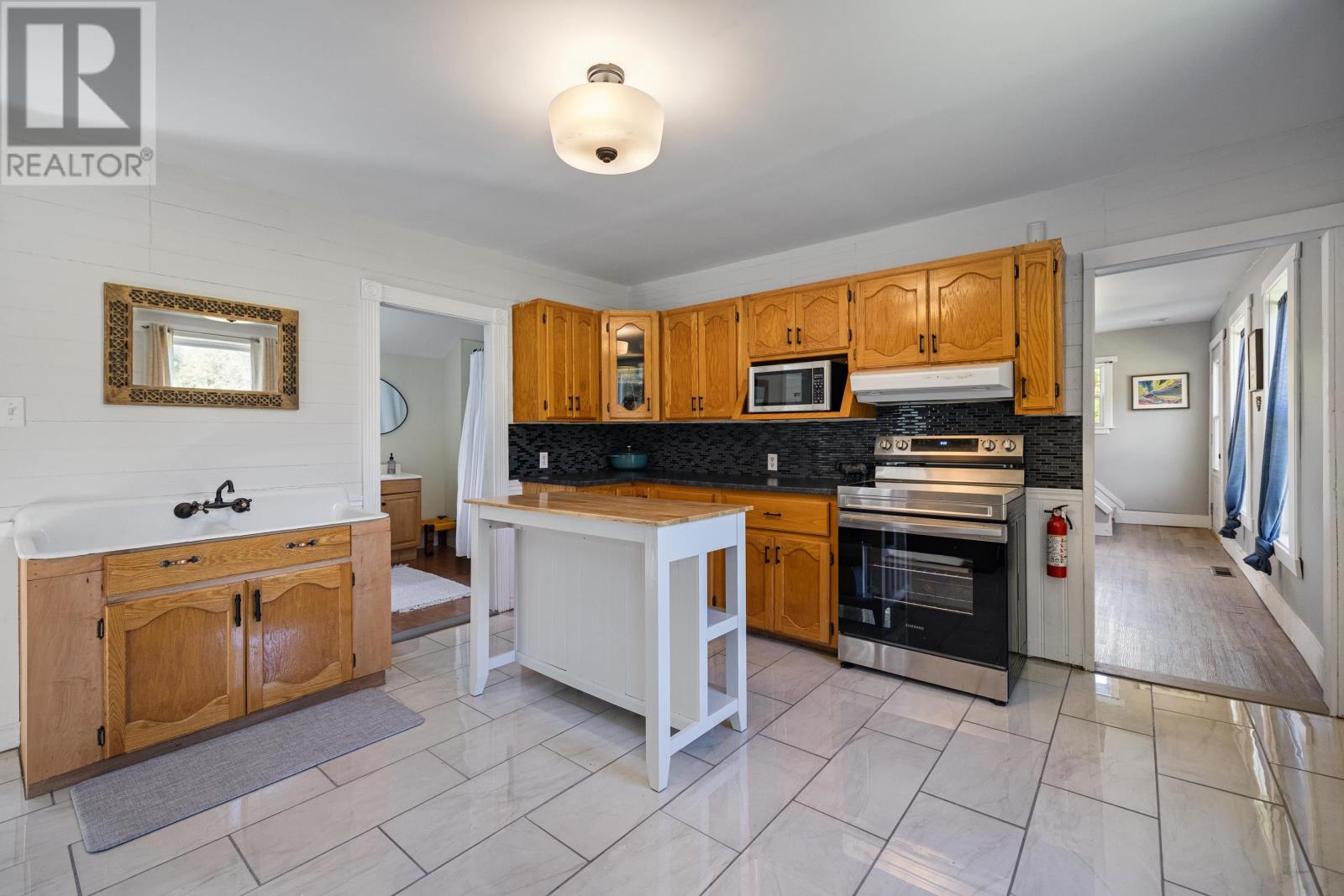 2685 Brooklyn Road - 5