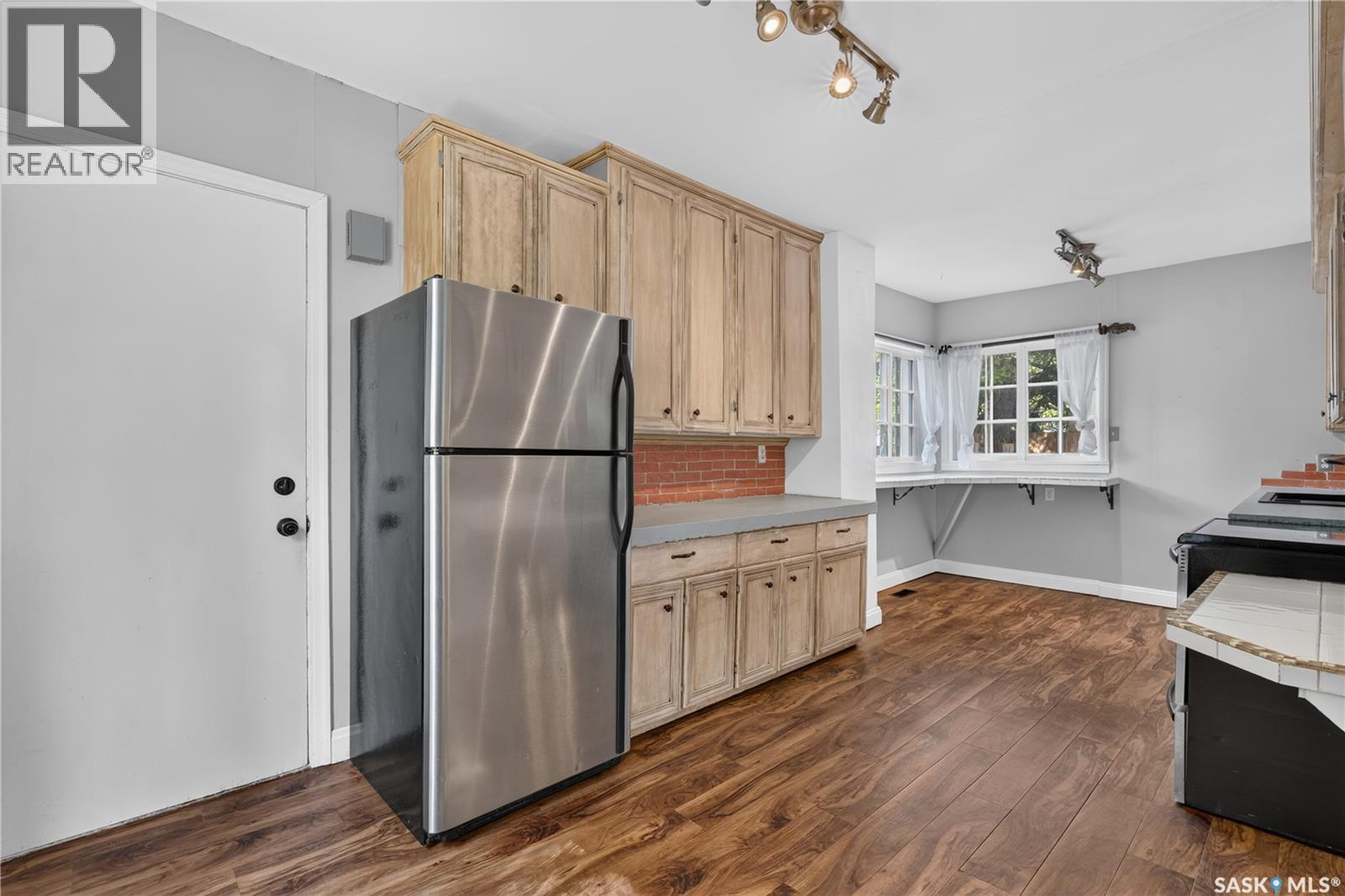 316 Bartlett AVENUE - 13