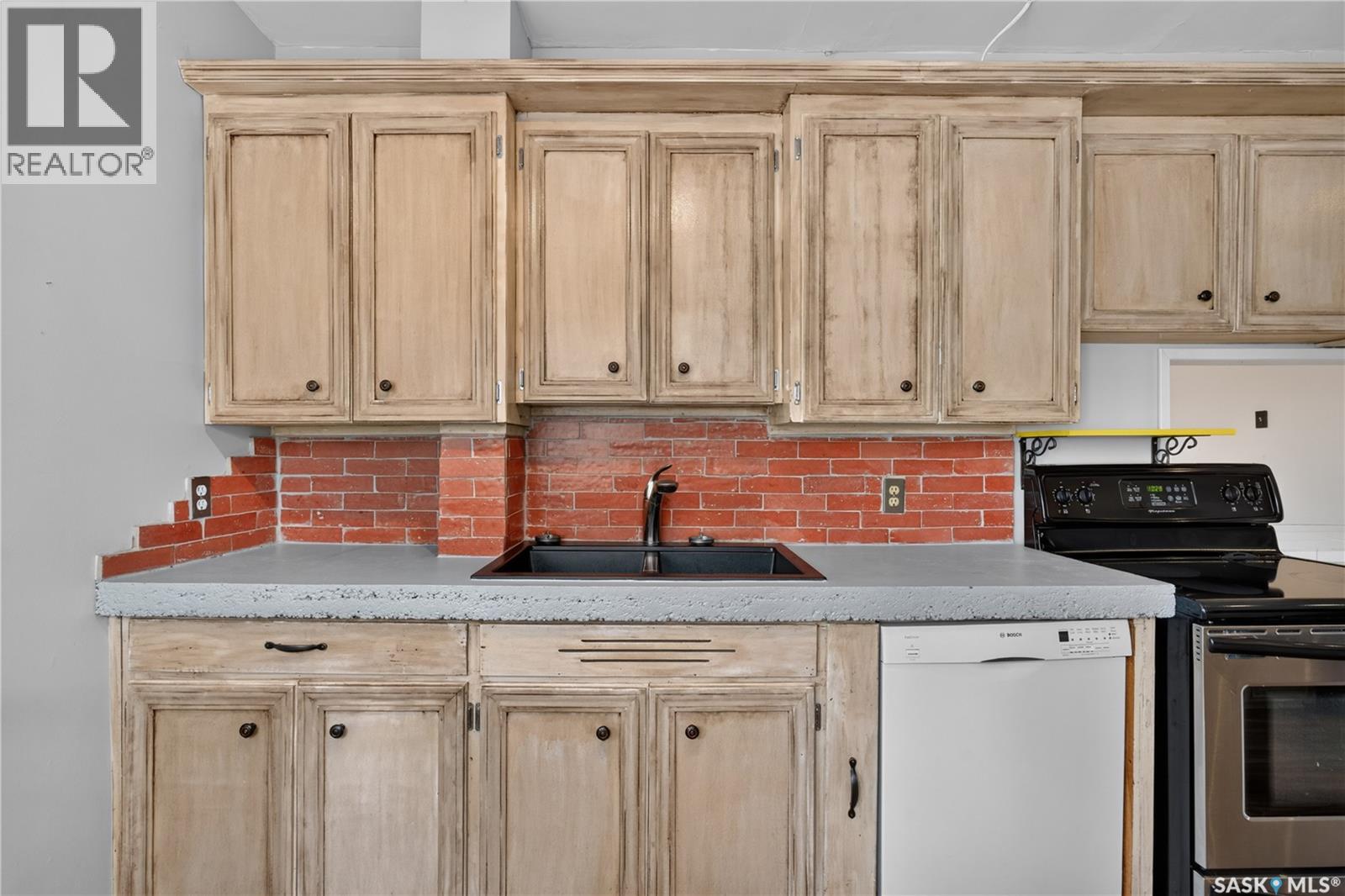316 Bartlett AVENUE - 15