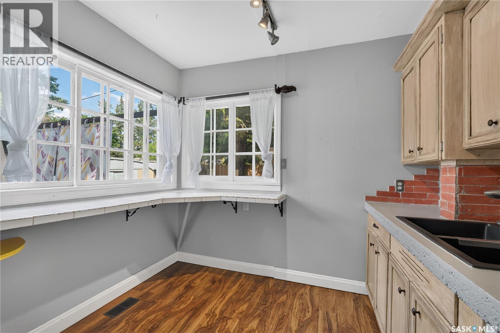 316 Bartlett AVENUE - 16