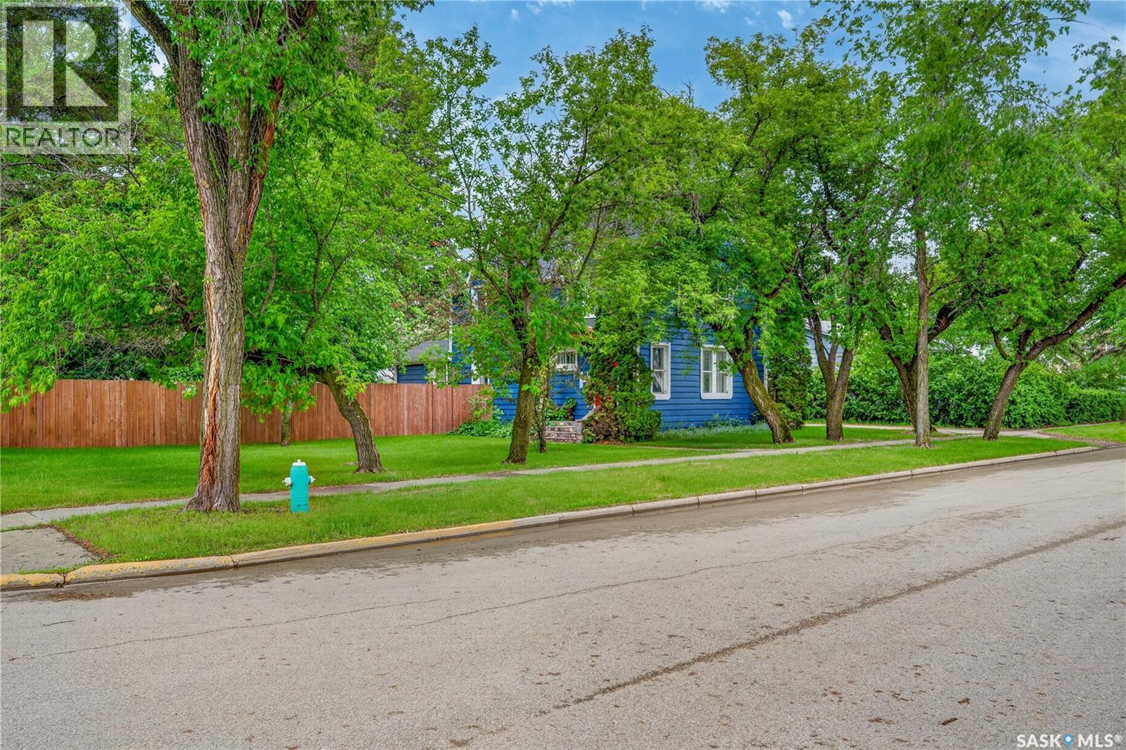 316 Bartlett AVENUE - 40