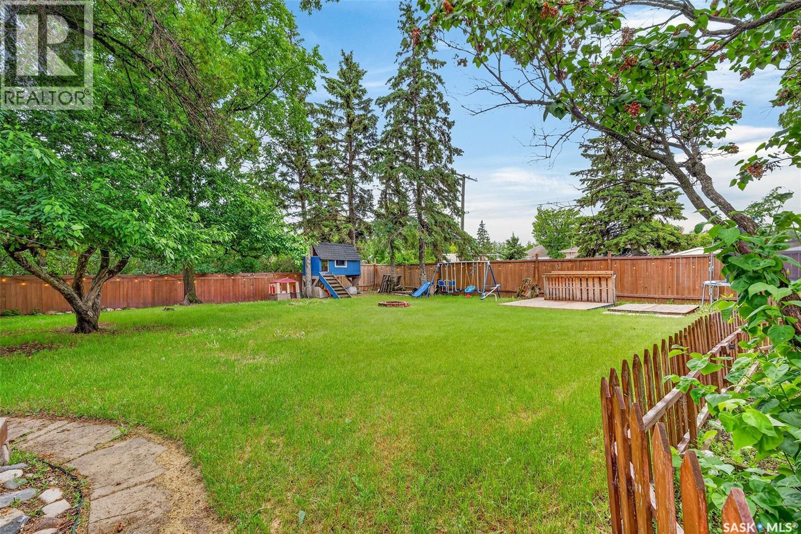 316 Bartlett AVENUE - 5