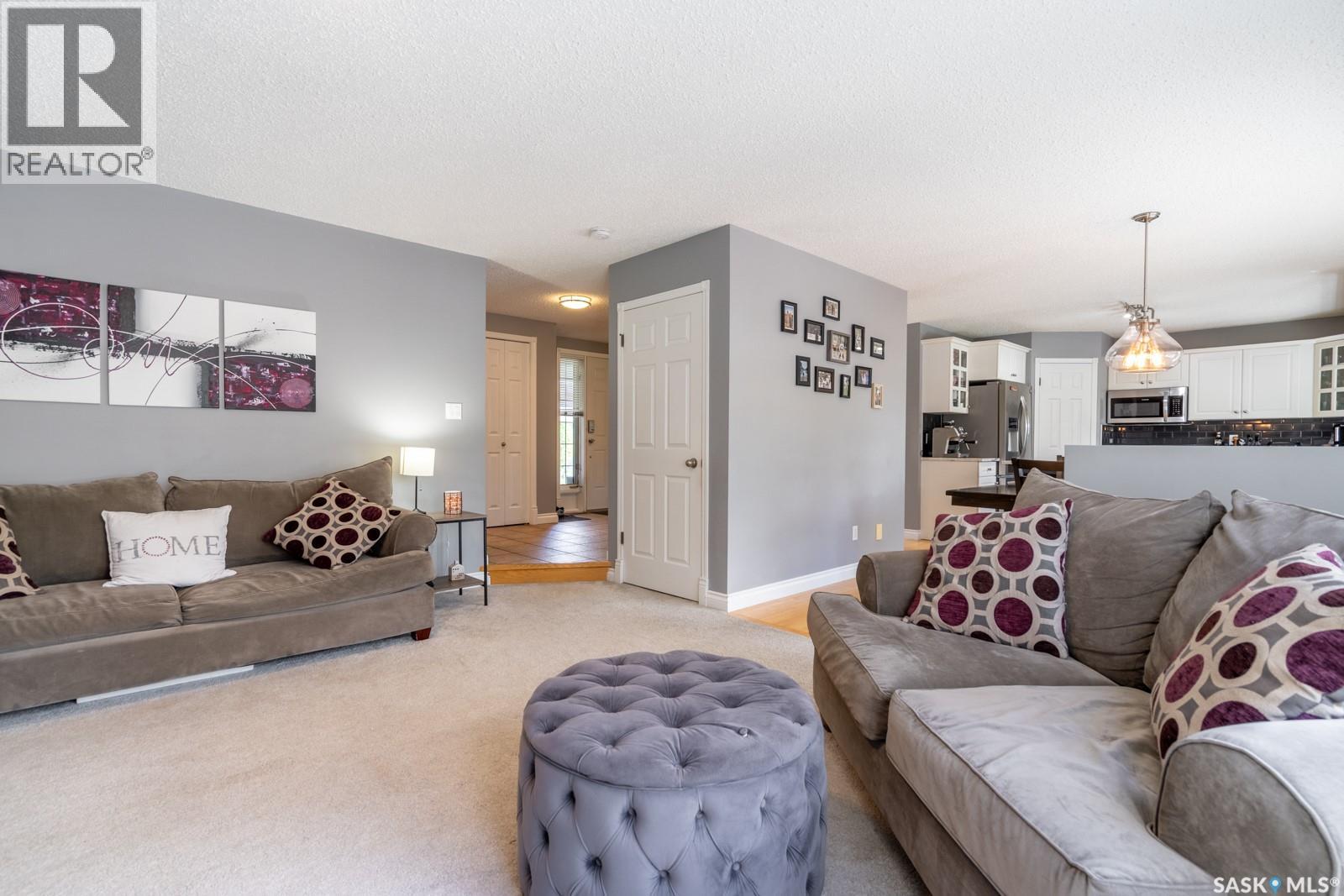 2952 St James CRESCENT — photo 12