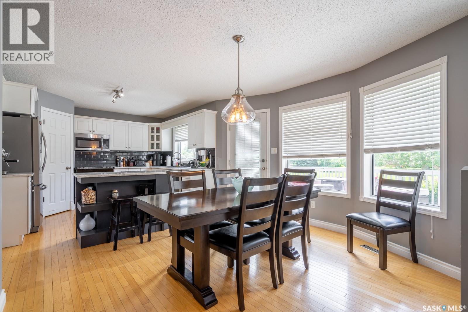 2952 St James CRESCENT — photo 14