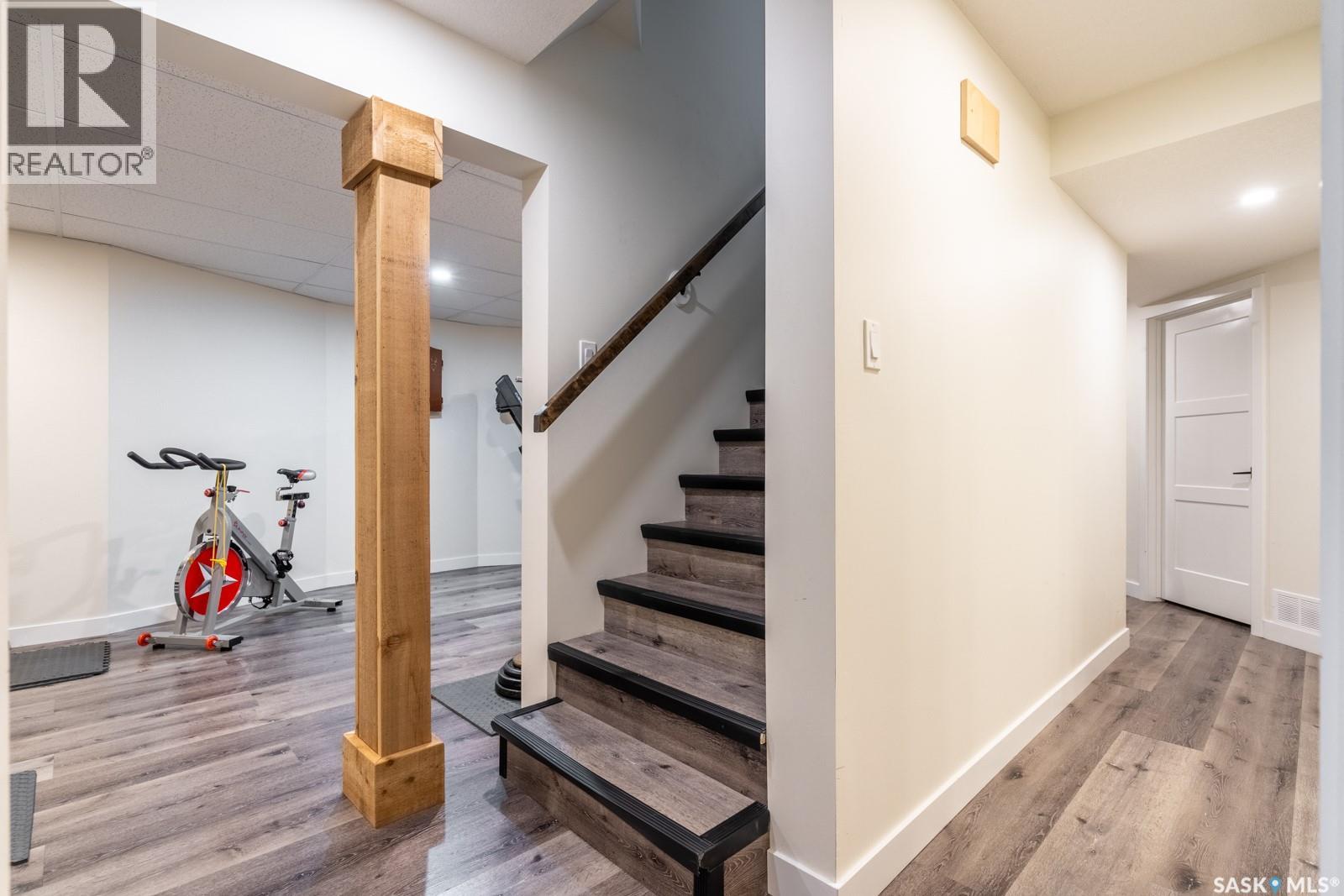 2952 St James CRESCENT — photo 34