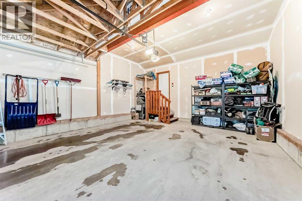 691 Panamount Boulevard NW - 31