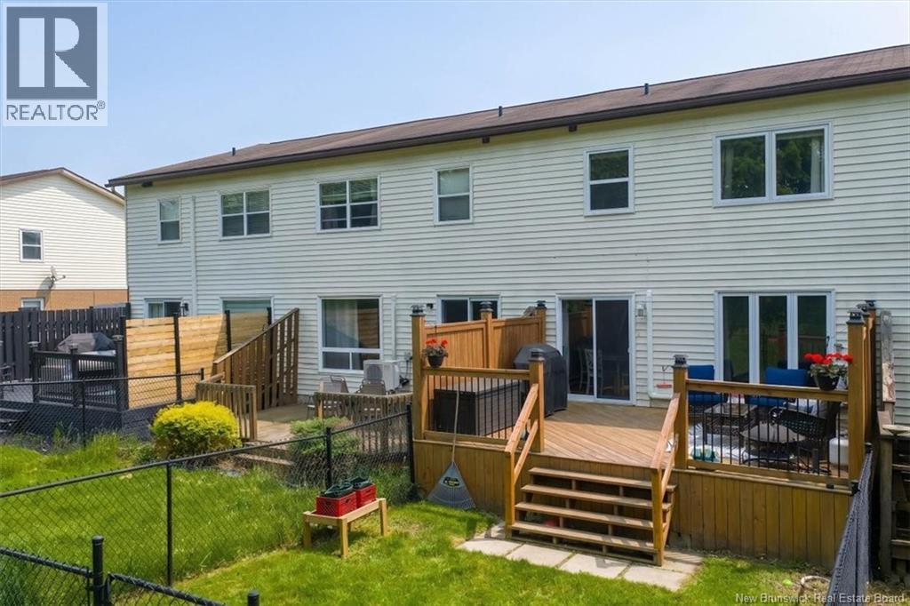 330 Woodward Avenue - 32
