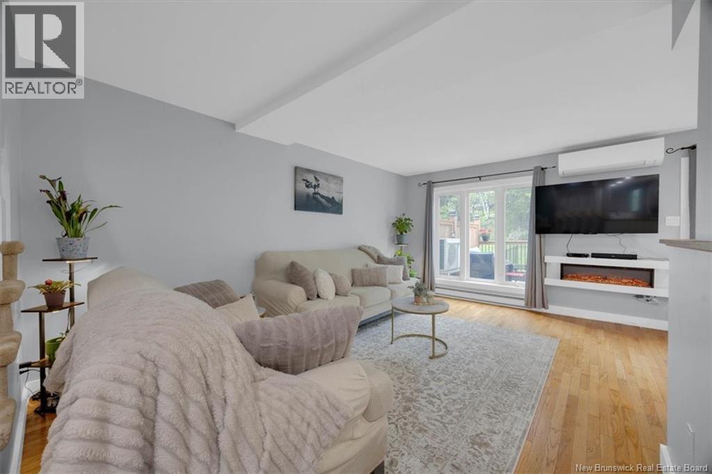 330 Woodward Avenue - 5