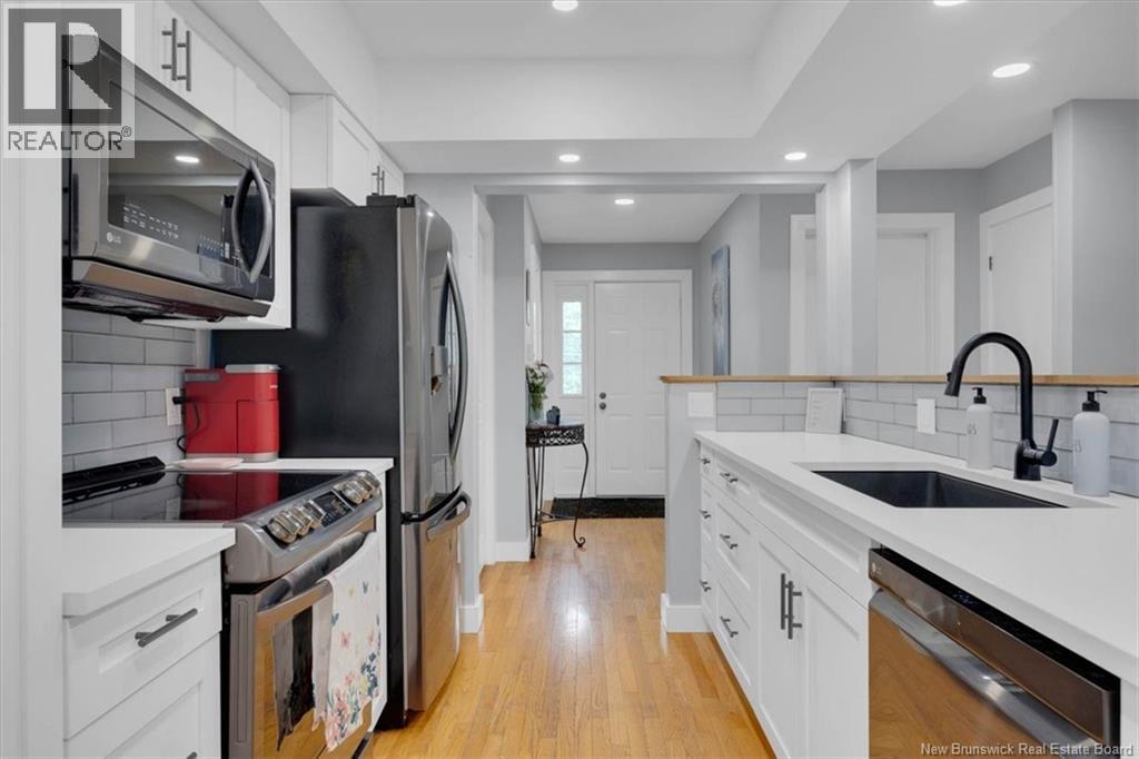330 Woodward Avenue - 8
