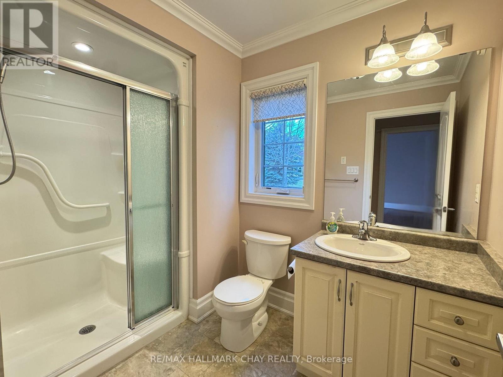 31 GARDEN GROVE CRESCENT - 18