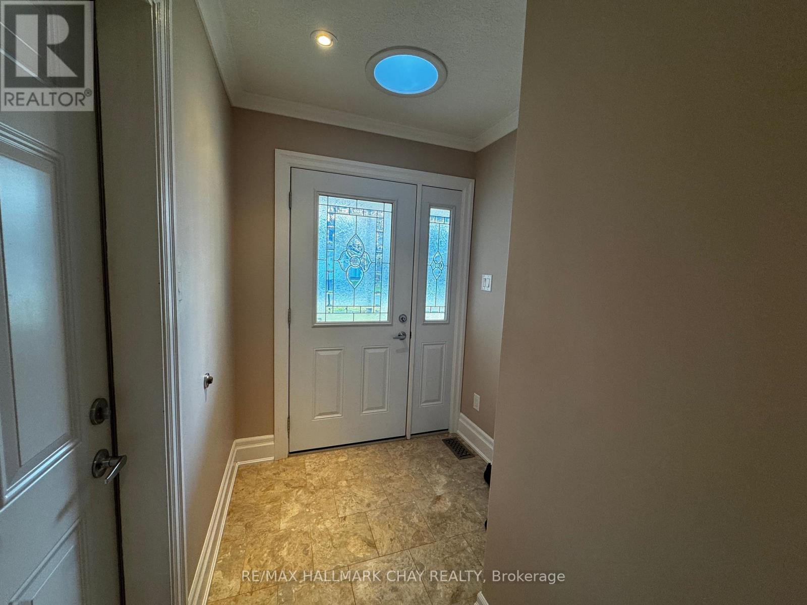 31 GARDEN GROVE CRESCENT - 4