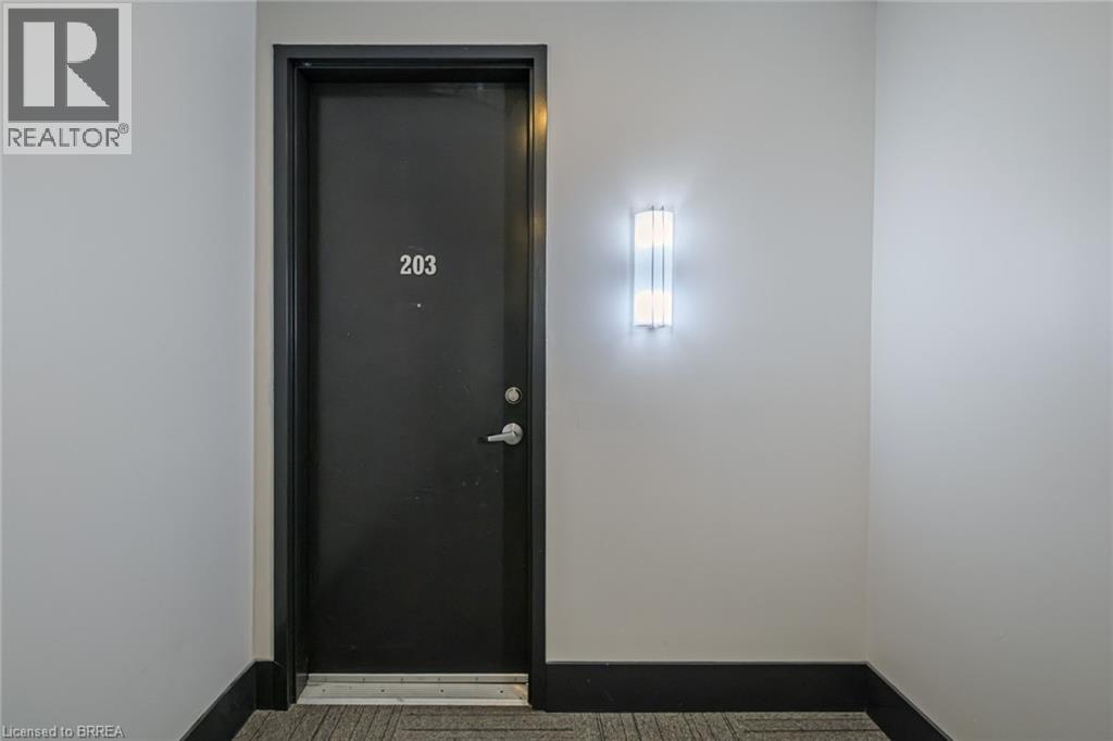 #203A 85 MORRELL Street - 10