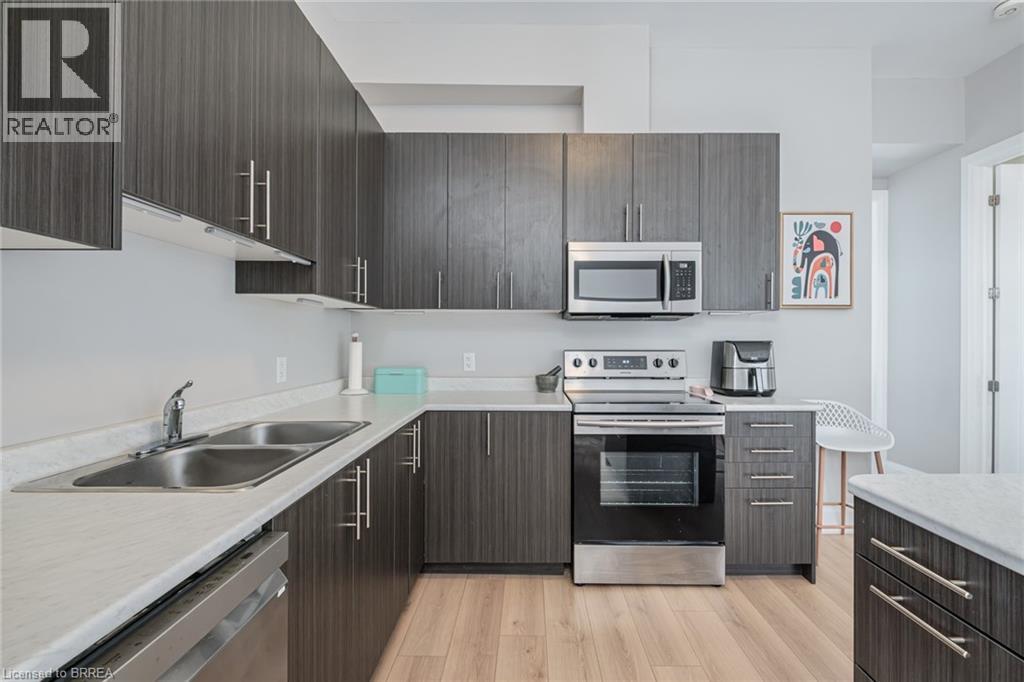 #203A 85 MORRELL Street - 18