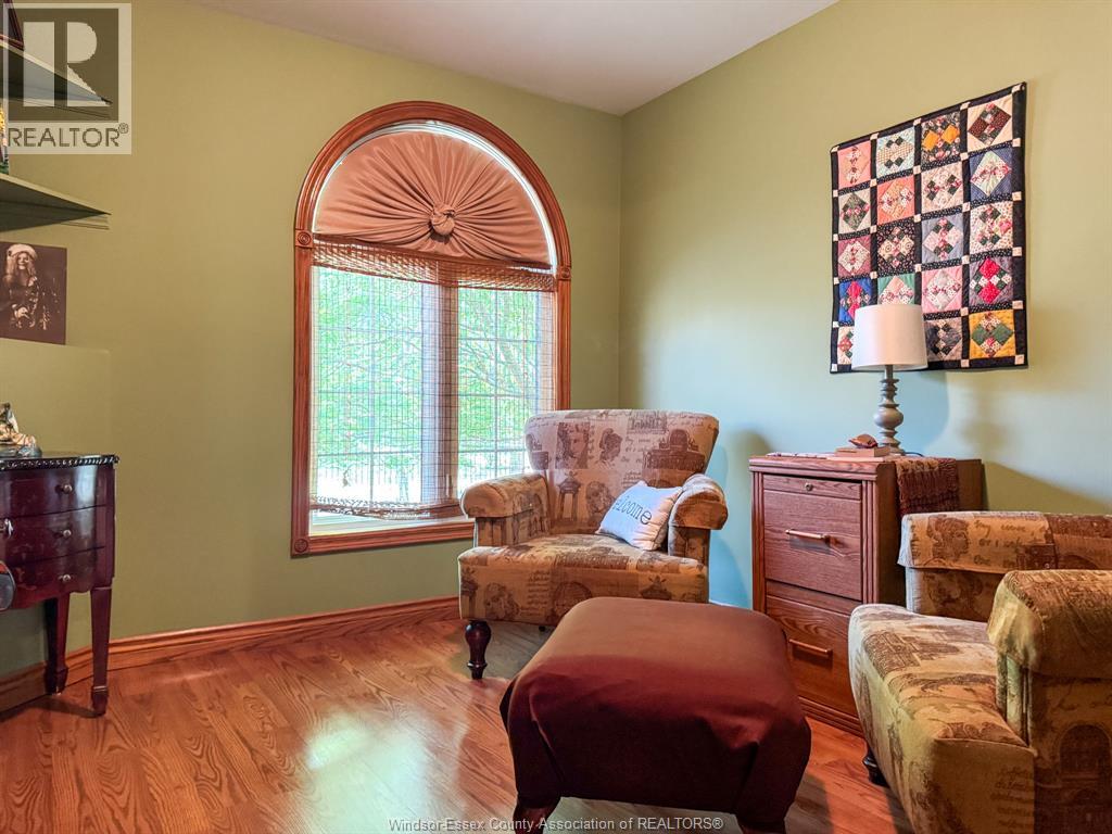 176 BENNIE AVENUE - 31