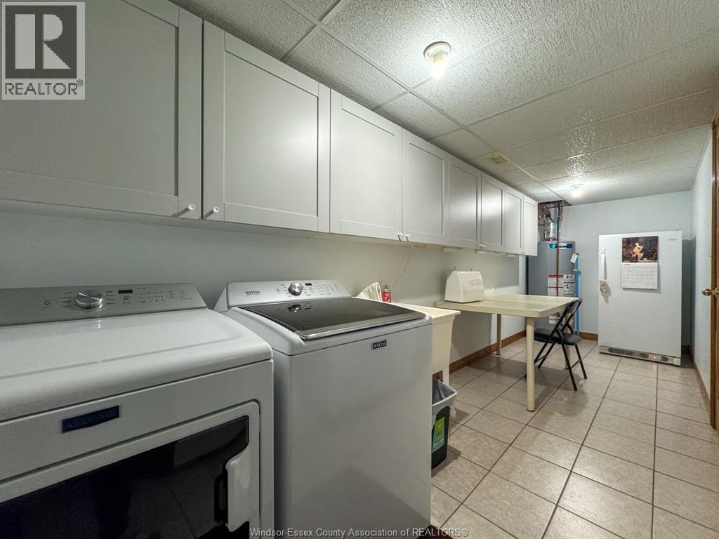 176 BENNIE AVENUE - 34