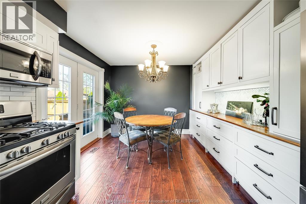 391 BETTY DRIVE - 16
