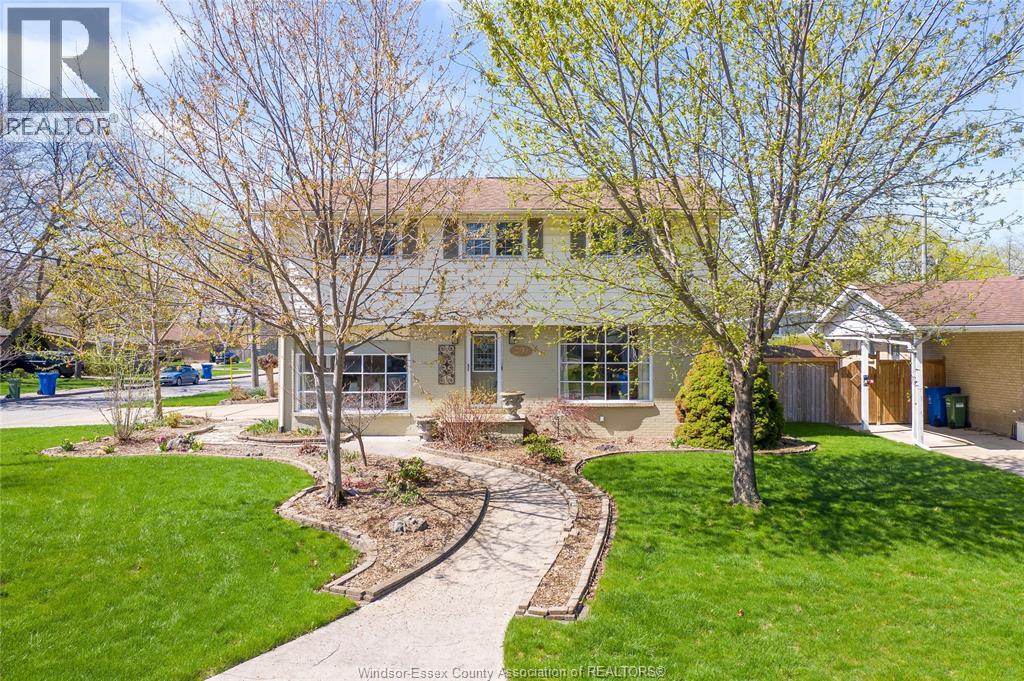 391 BETTY DRIVE - 48