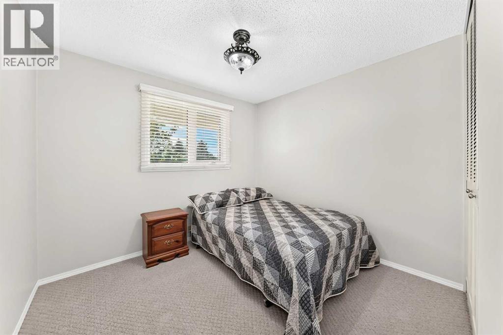 11335 Braeside Drive SW — photo 22