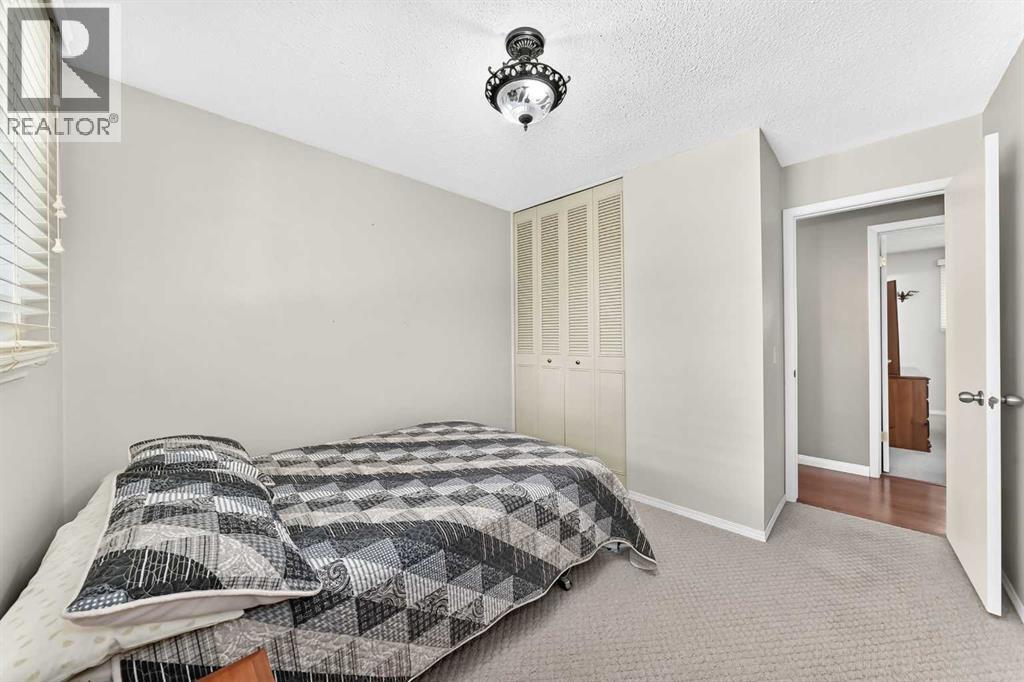 11335 Braeside Drive SW — photo 23