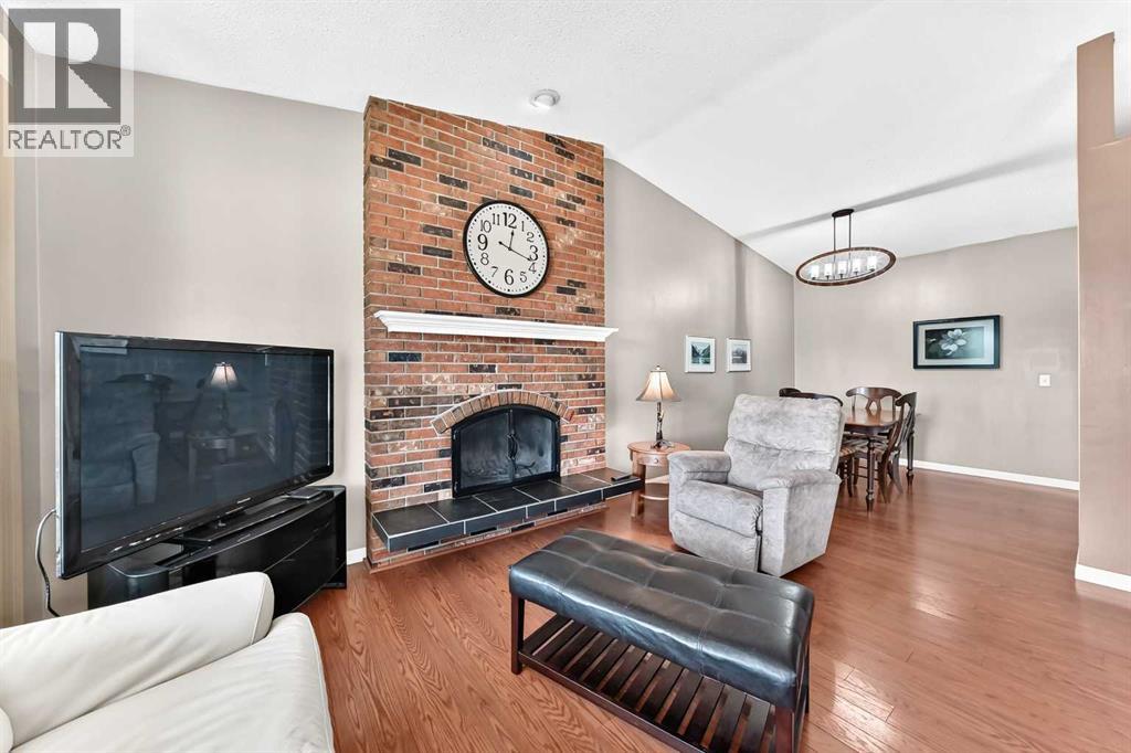 11335 Braeside Drive SW - photo 4