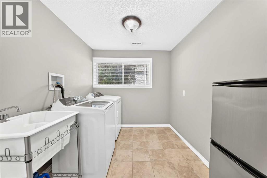 11335 Braeside Drive SW — photo 40