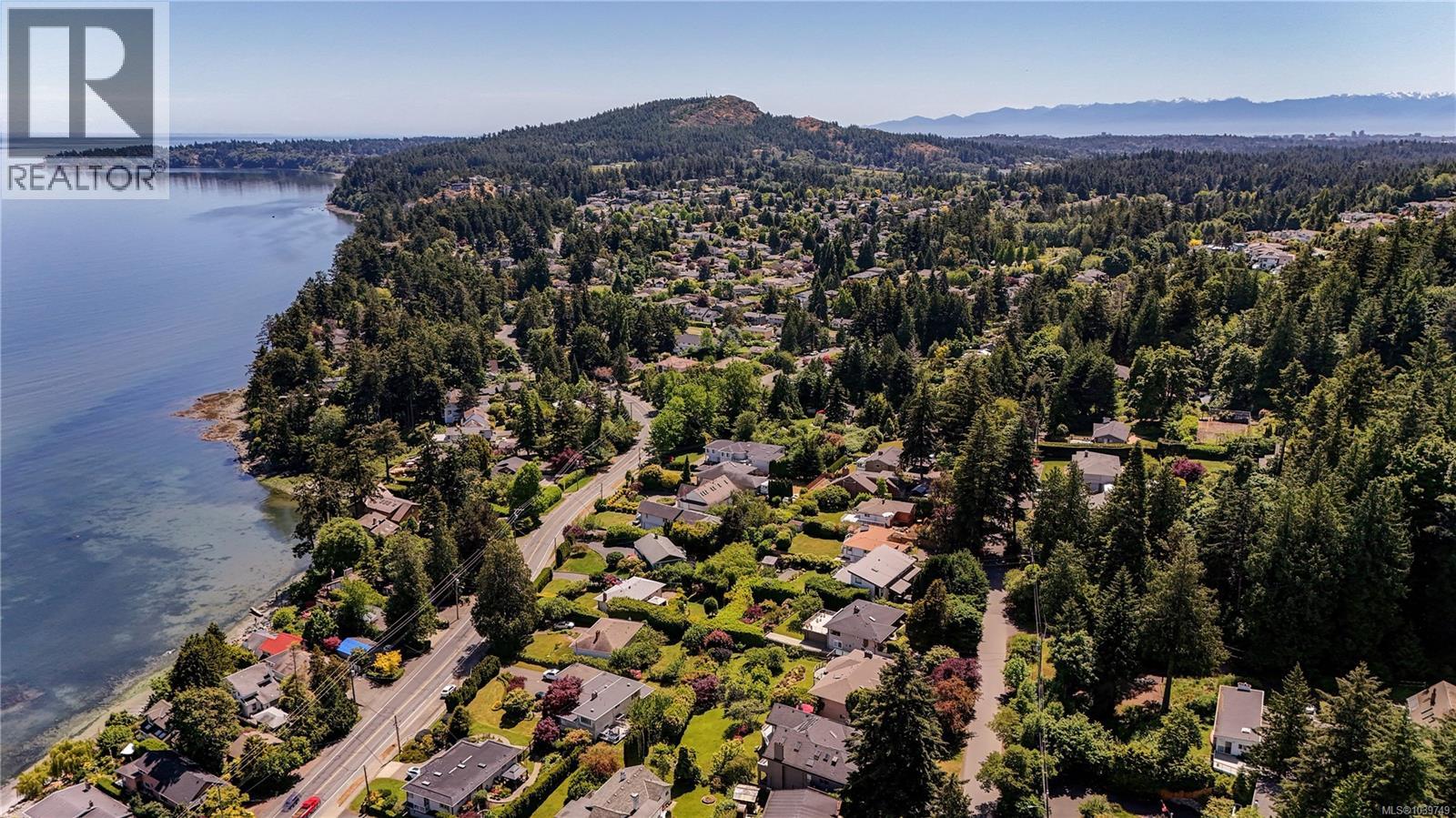 4961 Lochside Dr - 53